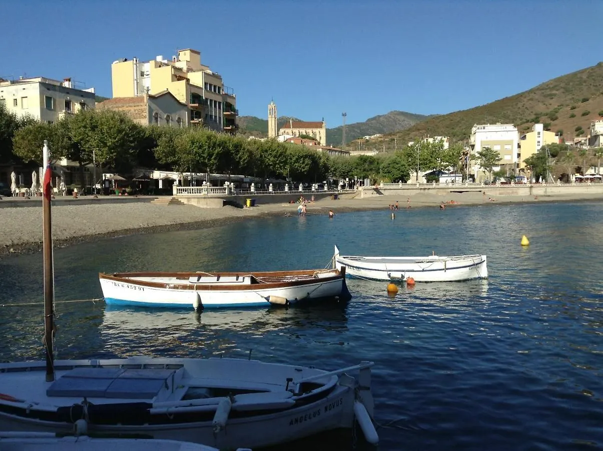 Feliz Costa Brava Apartamento Apartment Portbou Spain
