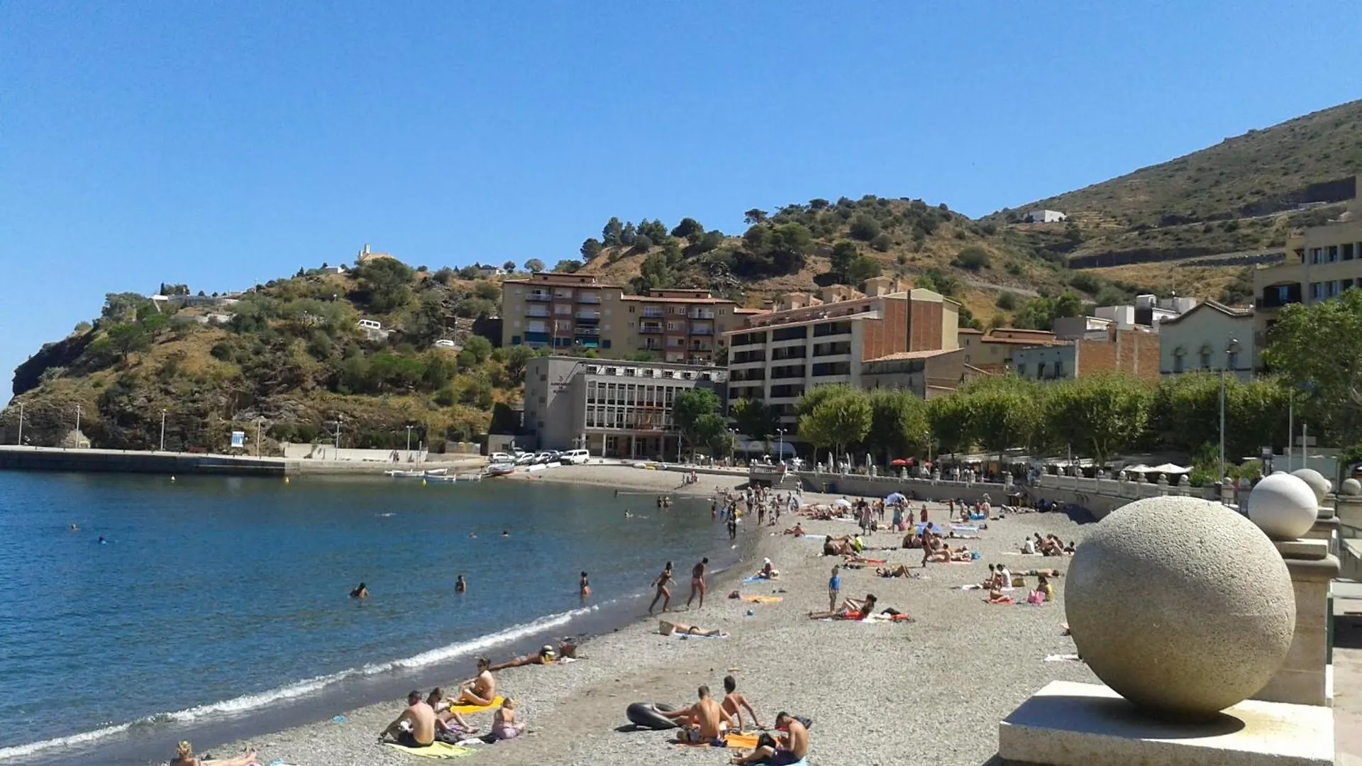 Feliz Costa Brava Apartamento Apartment Portbou